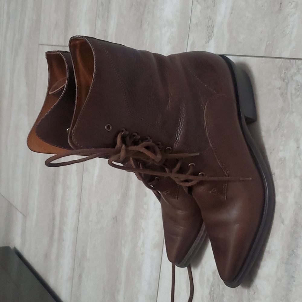 Vintage Brown Ankle Boots
